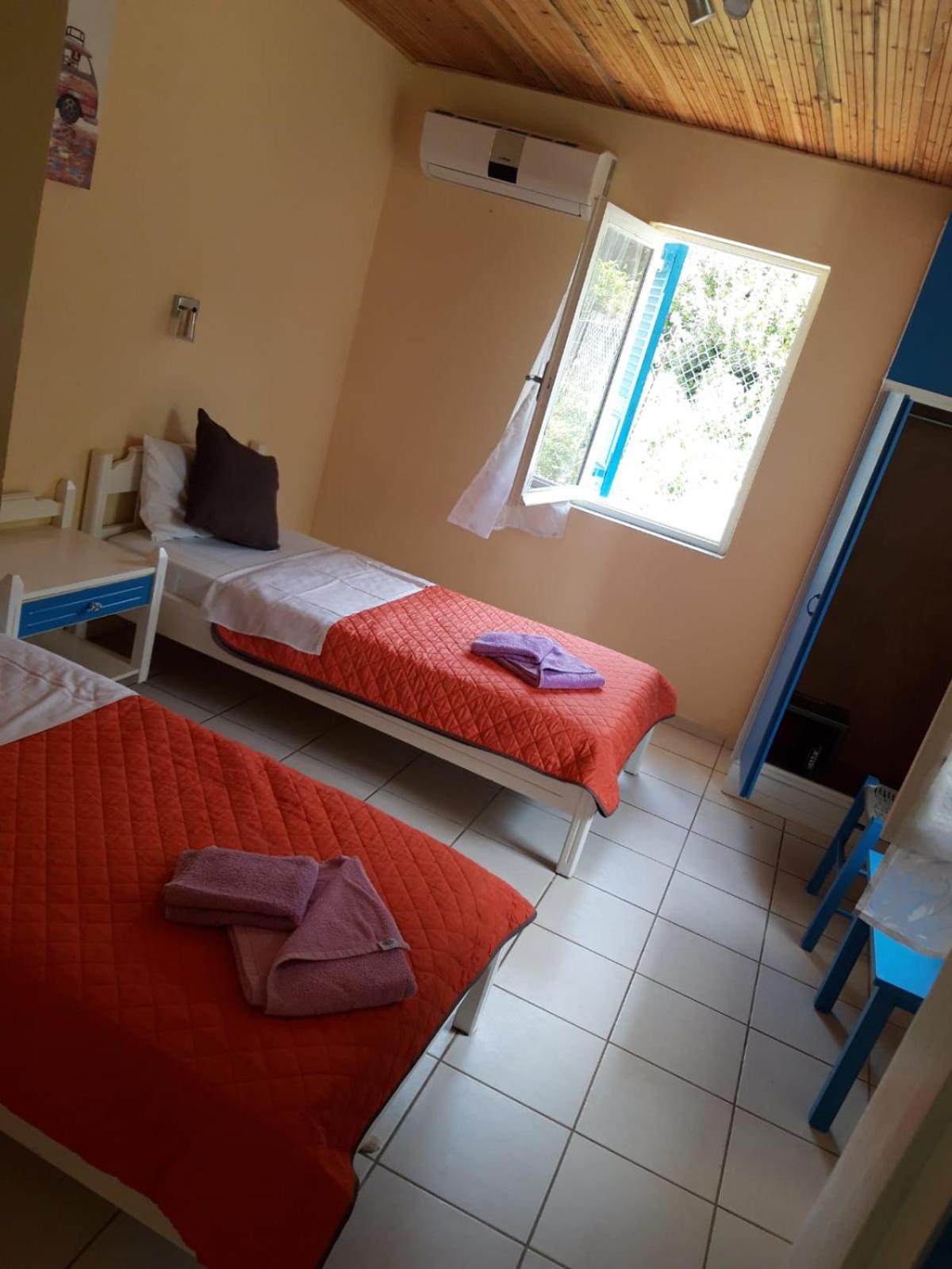 Hotel Neos Matala Exteriör bild
