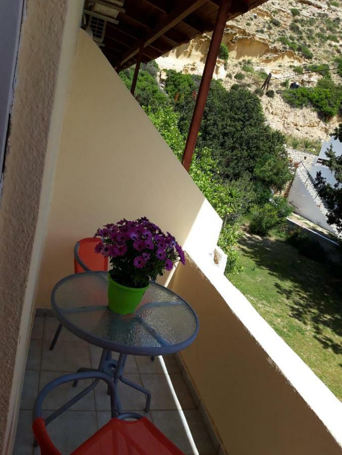 Hotel Neos Matala Exteriör bild